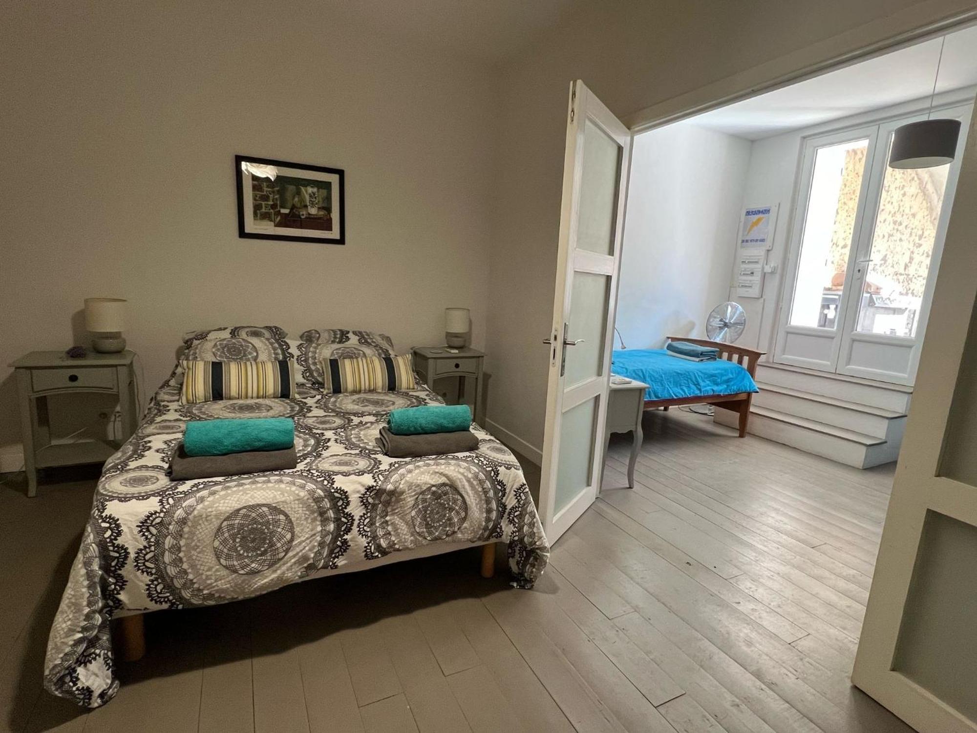13 Rue Du Tour D'Enceinte Vila Pomérols Exterior foto